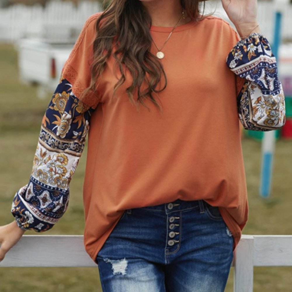 Floral Print Contrast Lace Top